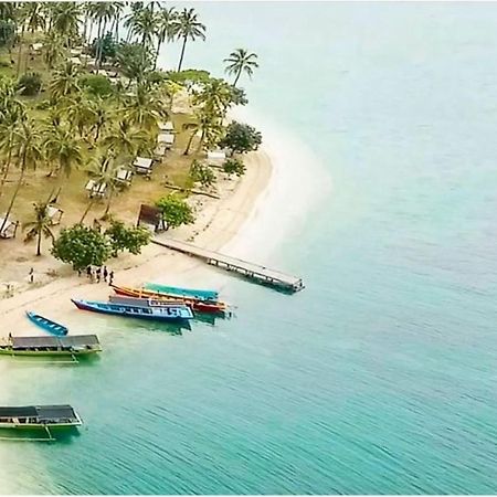 Pulau Mahitam Resort&Cottage by Hotelku Menango Bagian luar foto