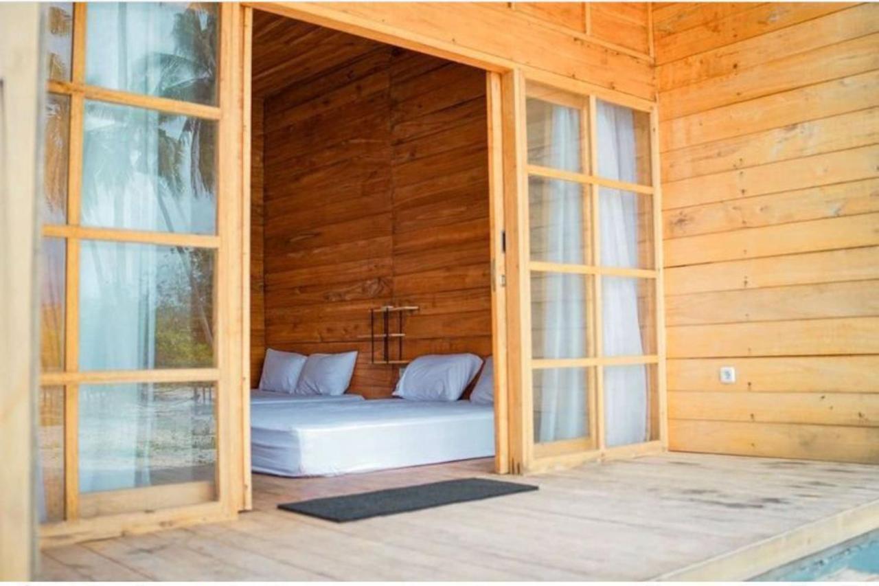 Pulau Mahitam Resort&Cottage by Hotelku Menango Bagian luar foto